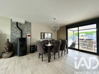 Maison - 144 m² - 5 pièces