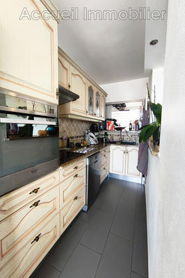 Appartement - 84 m² - 4 pièces