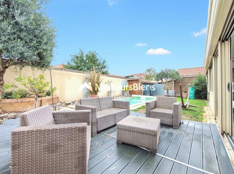 Maison - 166 m² - 7 pièces