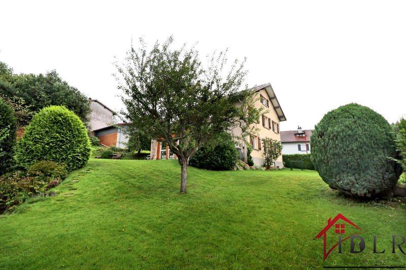 Maison - 179 m² - 9 pièces