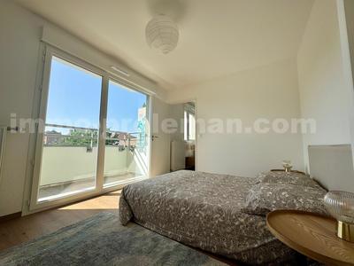 Appartement - 77 m² - 4 pièces