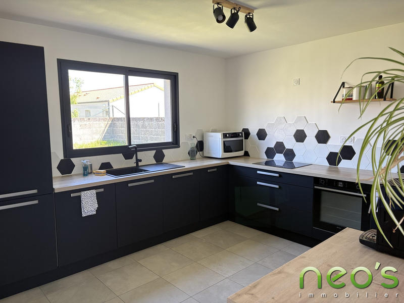 Maison contemporaine - 91 m² - 5 pièces