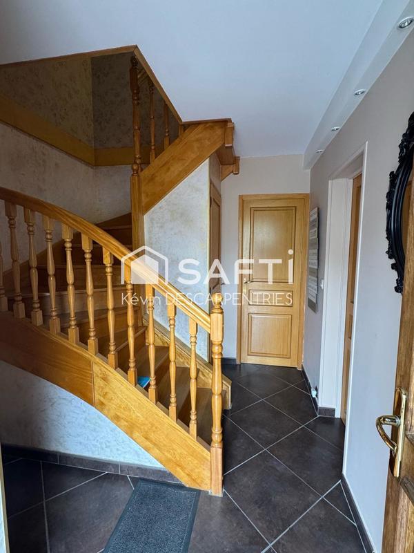 Maison - 105 m² - 4 pièces