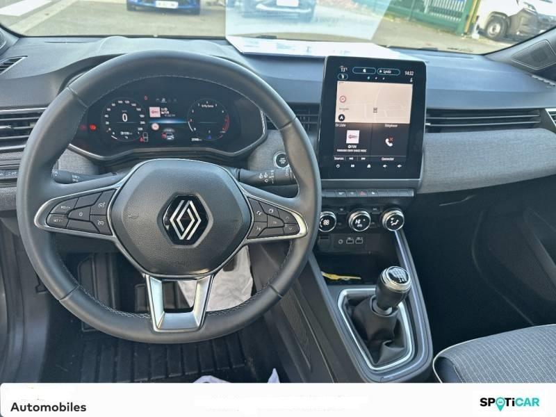 Renault Clio V Techno TCe 90 -24