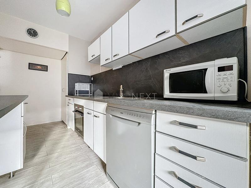 Appartement - 82 m² - 3 pièces