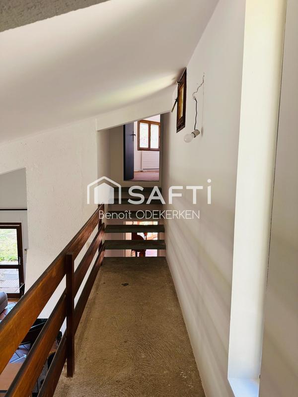 Maison - 191 m² - 8 pièces