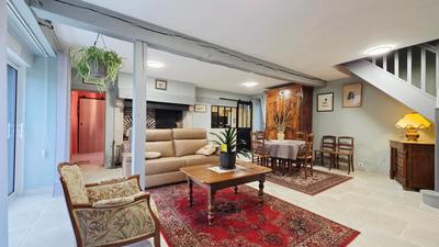 Maison - 156 m² - 7 pièces