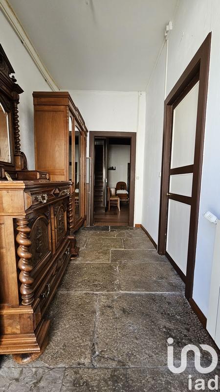 Maison de village - 276 m² - 10 pièces