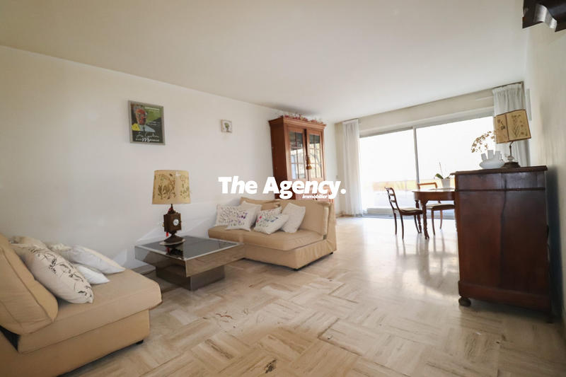 Appartement - 95 m² - 4 pièces