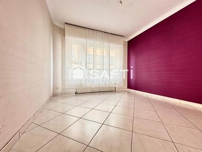 Maison - 145 m² - 8 pièces