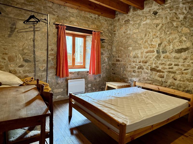 Maison - 251 m² - 7 pièces