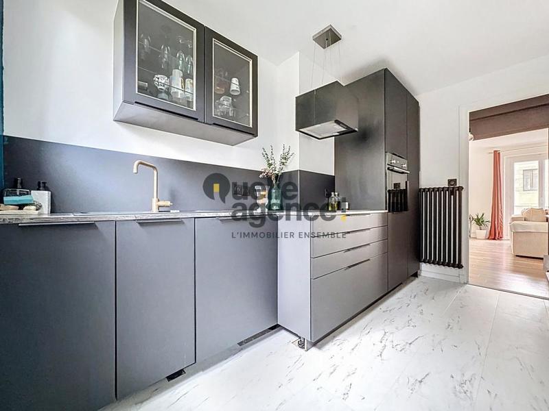 Appartement - 84 m² - 4 pièces