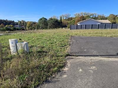 Terrain constructible - 563 m²