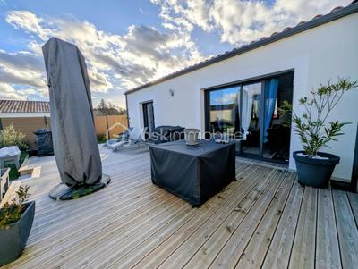 Maison traditionnelle - 138 m² - 6 pièces