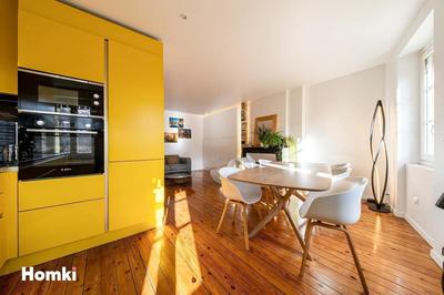 Appartement - 105 m² - 4 pièces