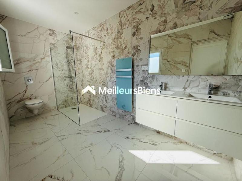 Maison - 110 m² - 4 pièces