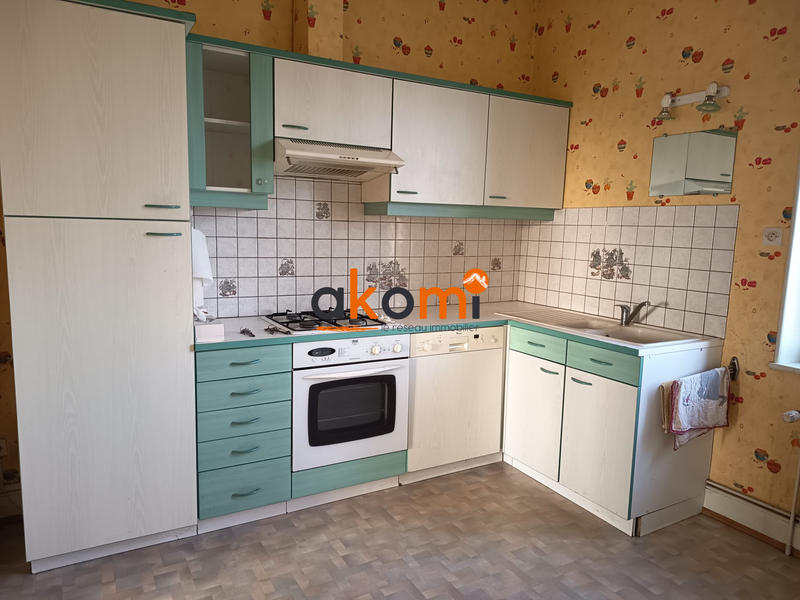 Maison - 170 m² - 14 pièces