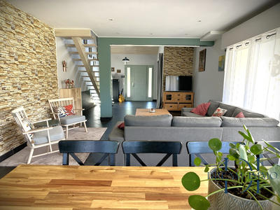 Maison contemporaine - 200 m² - 6 pièces