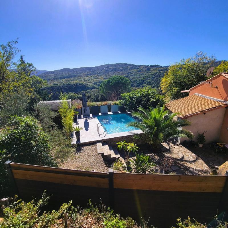 Maison - 107 m² - 5 pièces