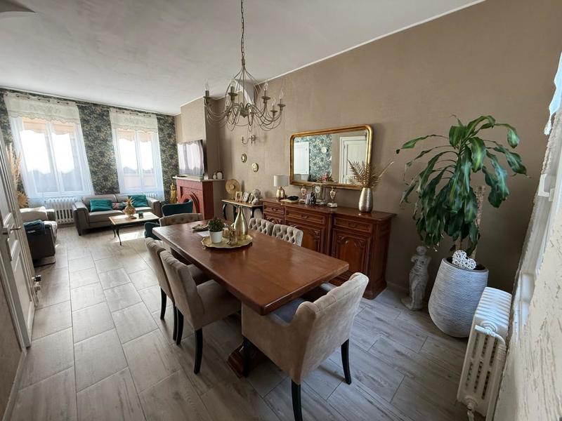 Maison de ville - 106 m² - 4 pièces