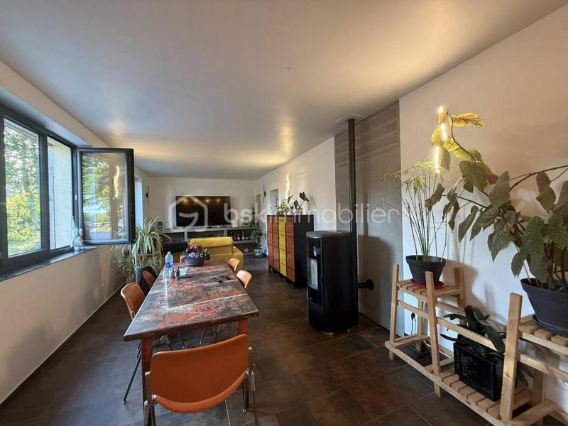 Maison de campagne - 140 m² - 3 pièces