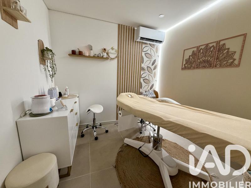 Maison - 255 m² - 7 pièces