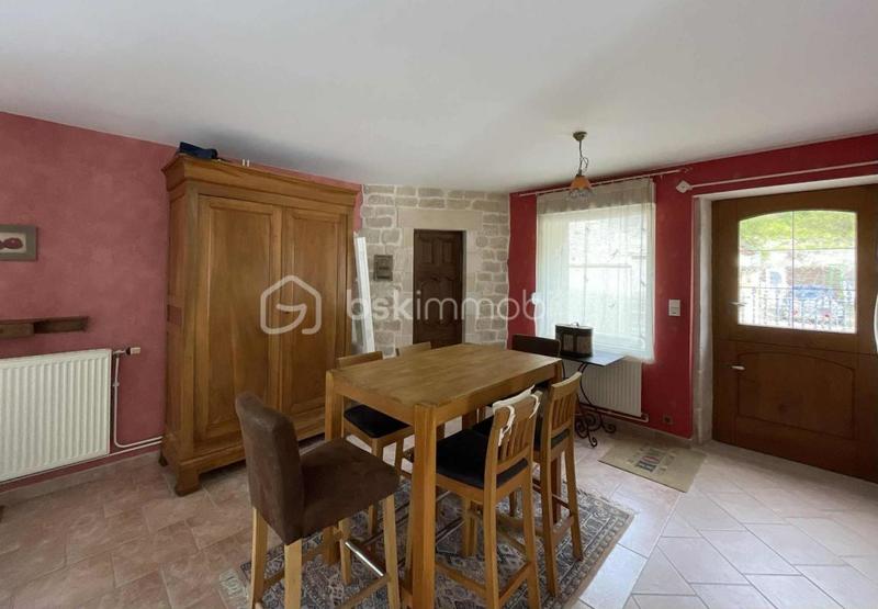 Maison - 225 m² - 6 pièces