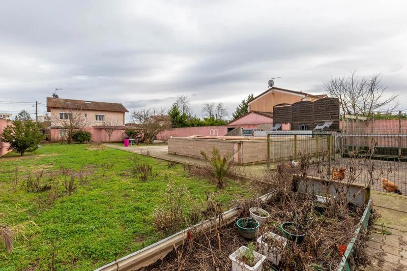 Maison - 182 m² - 7 pièces