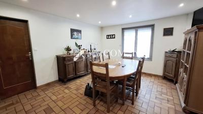 Maison de village - 112 m² - 6 pièces