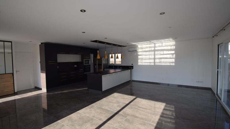 Maison - 134 m² - 6 pièces