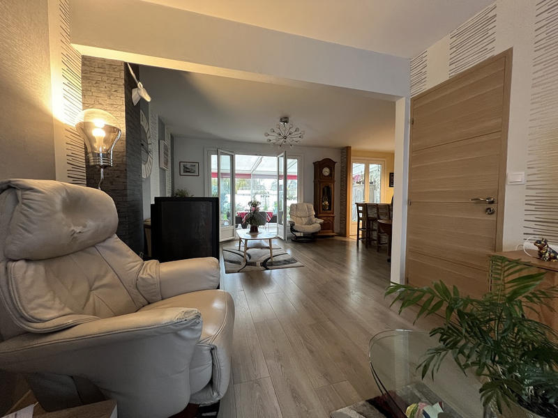 Maison - 88 m² - 6 pièces