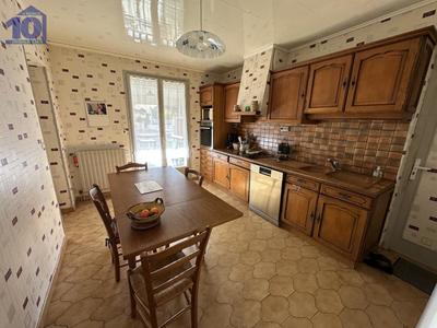 Maison - 100 m² - 5 pièces