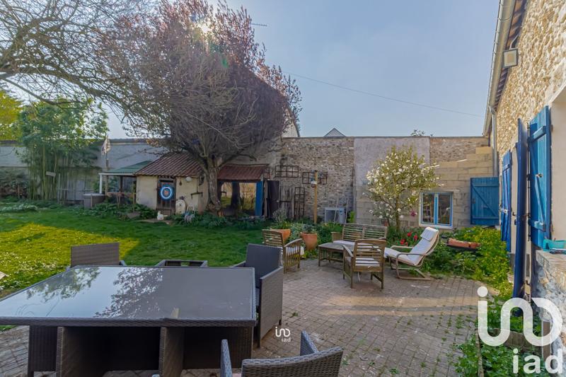 Maison - 105 m² - 6 pièces