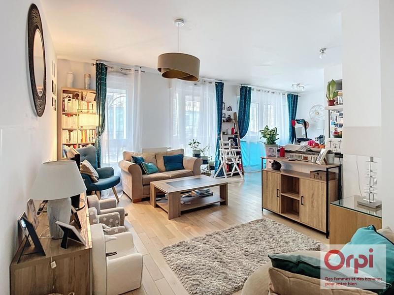 Appartement - 87 m² - 4 pièces