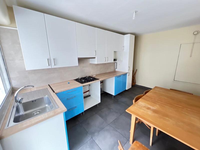 Appartement - 83 m² - 4 pièces