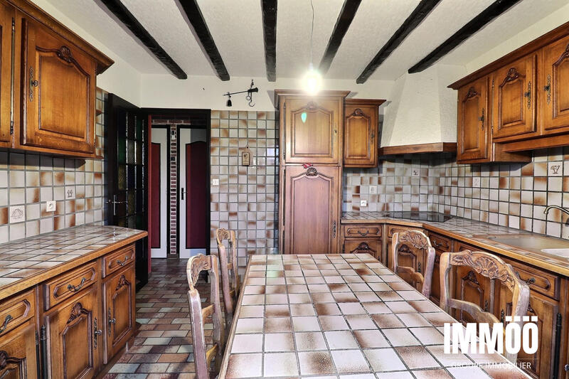 Maison traditionnelle - 105 m² - 4 pièces