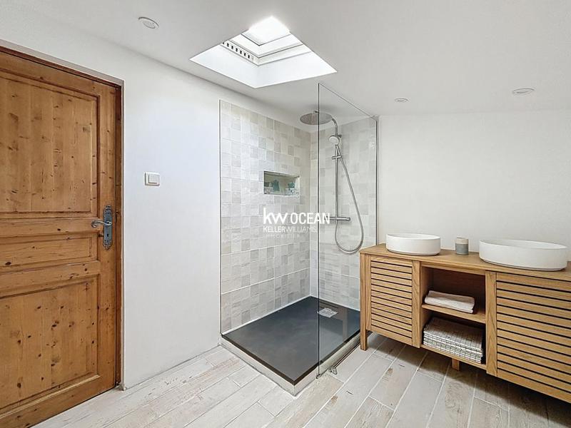 Maison - 160 m² - 7 pièces