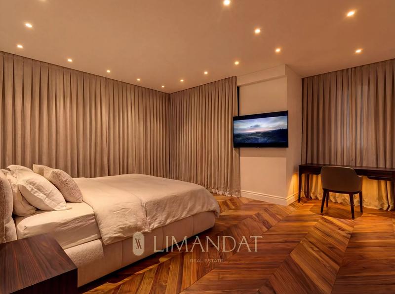 Appartement - 157 m² - 4 pièces