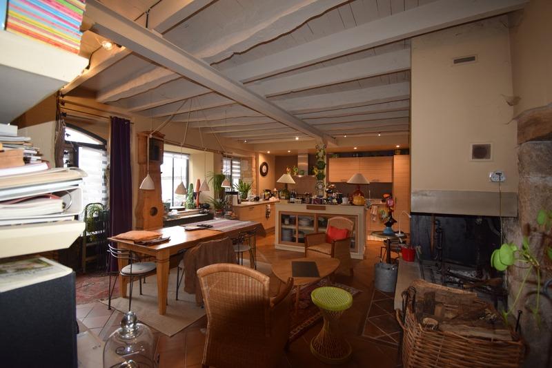 Maison - 203 m² - 7 pièces