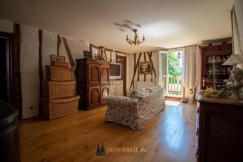 Demeure - 460 m² - 16 pièces