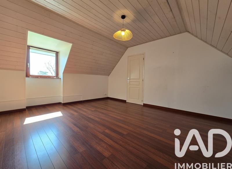 Maison - 214 m² - 6 pièces