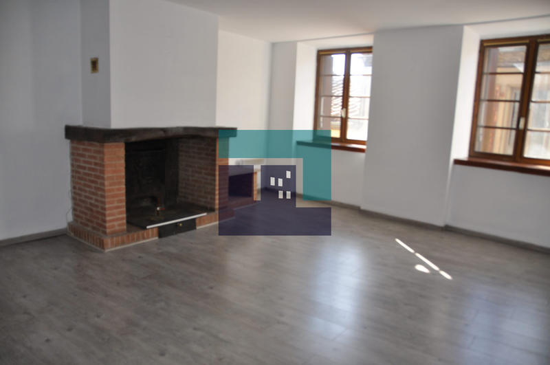 Maison ancienne - 120 m² - 3 pièces