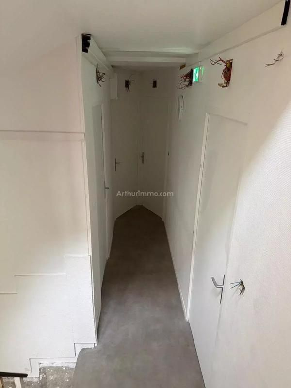 Immeuble - 172 m² - 10 pièces