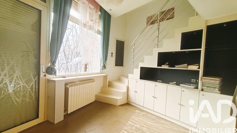 Maison - 180 m² - 11 pièces