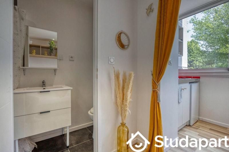 Appartement - 12 m² - 1 pièce