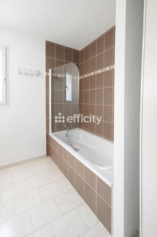 Pavillon - 95 m² - 4 pièces