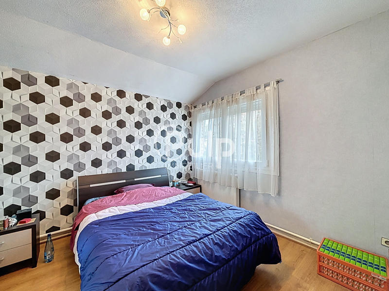 Maison - 86 m² - 4 pièces