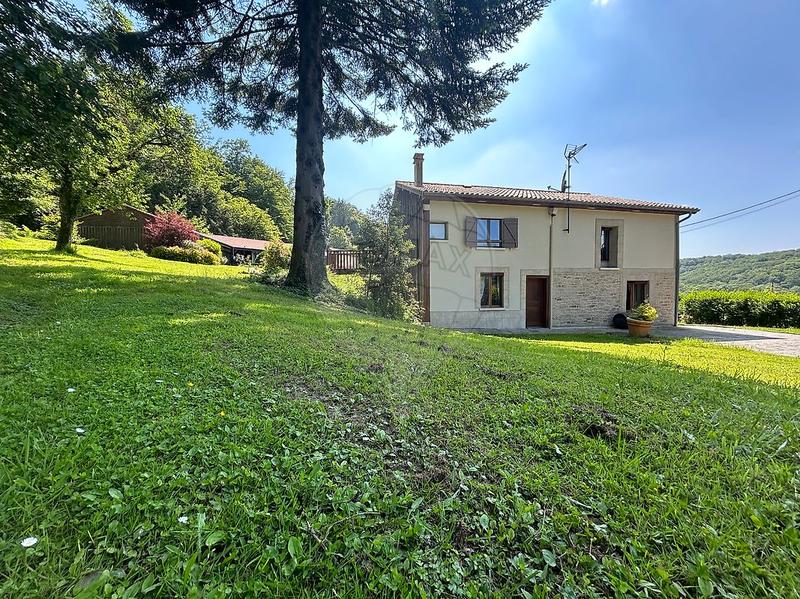 Hôtellerie / Restauration - 1 300 m² - 17 pièces