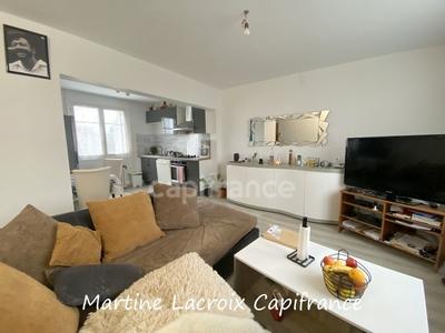 Maison de ville - 70 m² - 5 pièces