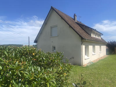 Maison - 172 m² - 7 pièces